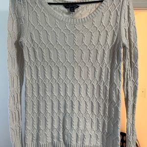 EUC American Eagle Sweater